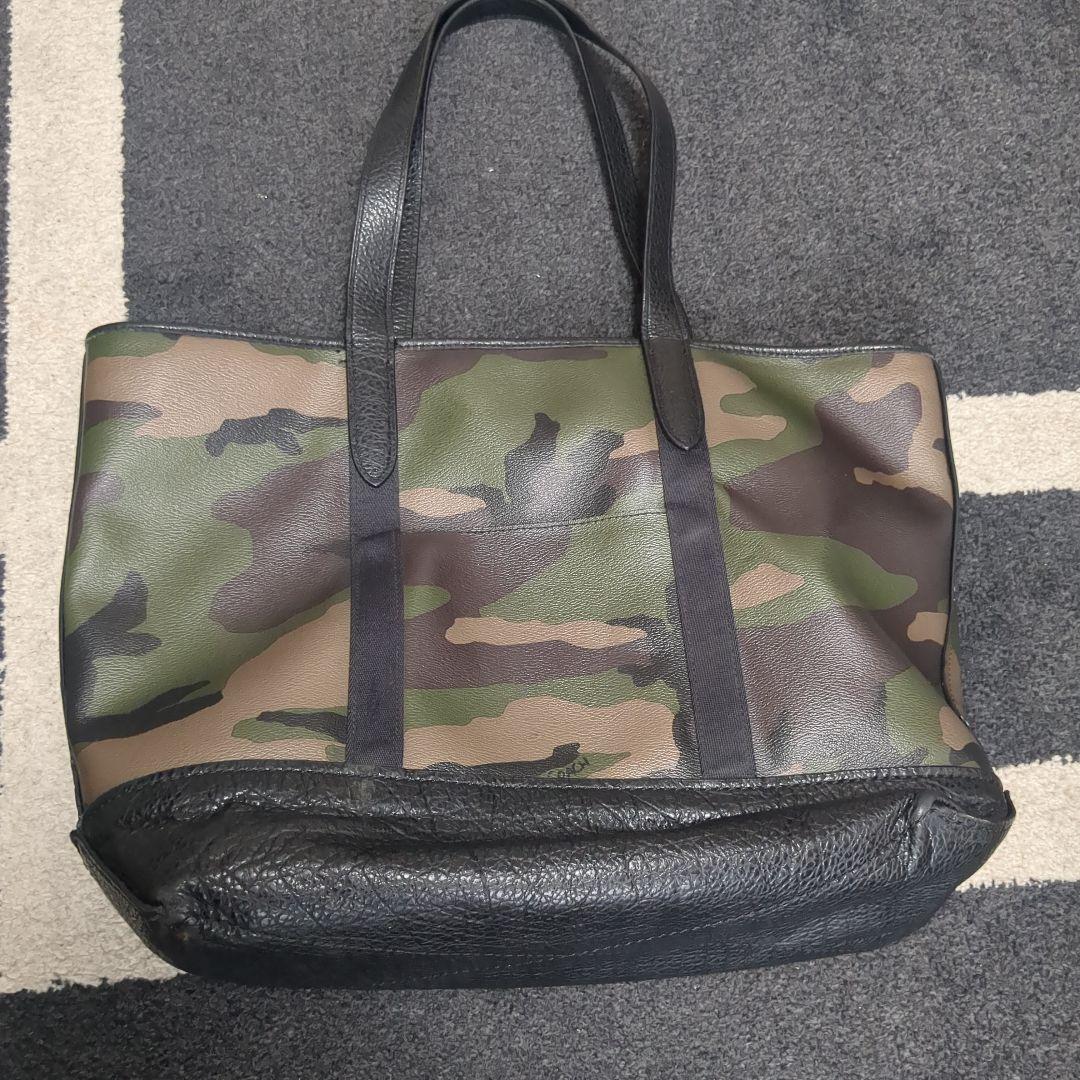 さんさん　COACH 迷彩柄 レザートートバッグ