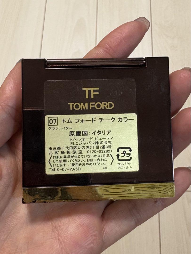 Tom Ford パウダーチーク グラテュイタス - メルカリ