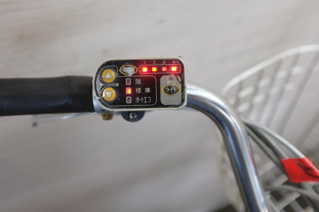 電動自転車 ヤマハPAS　26インチ3段8.1Ah（4点灯）充電器あり