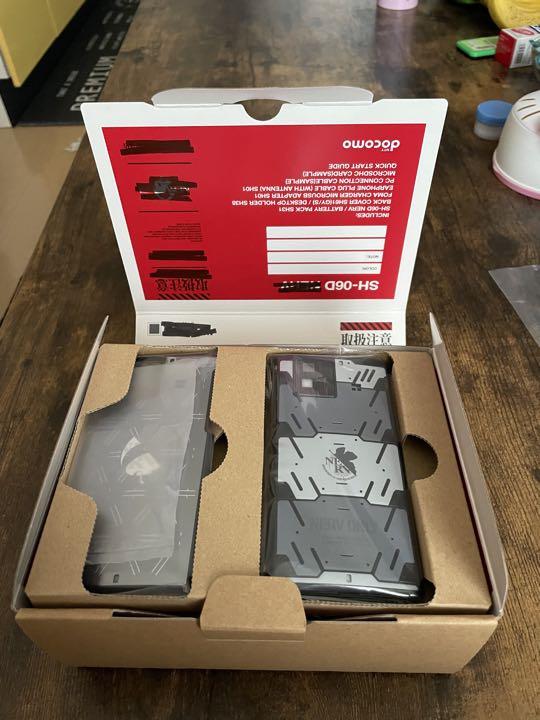 【激レア】新劇場版エヴァンゲリオン 携帯＆スマホ3台