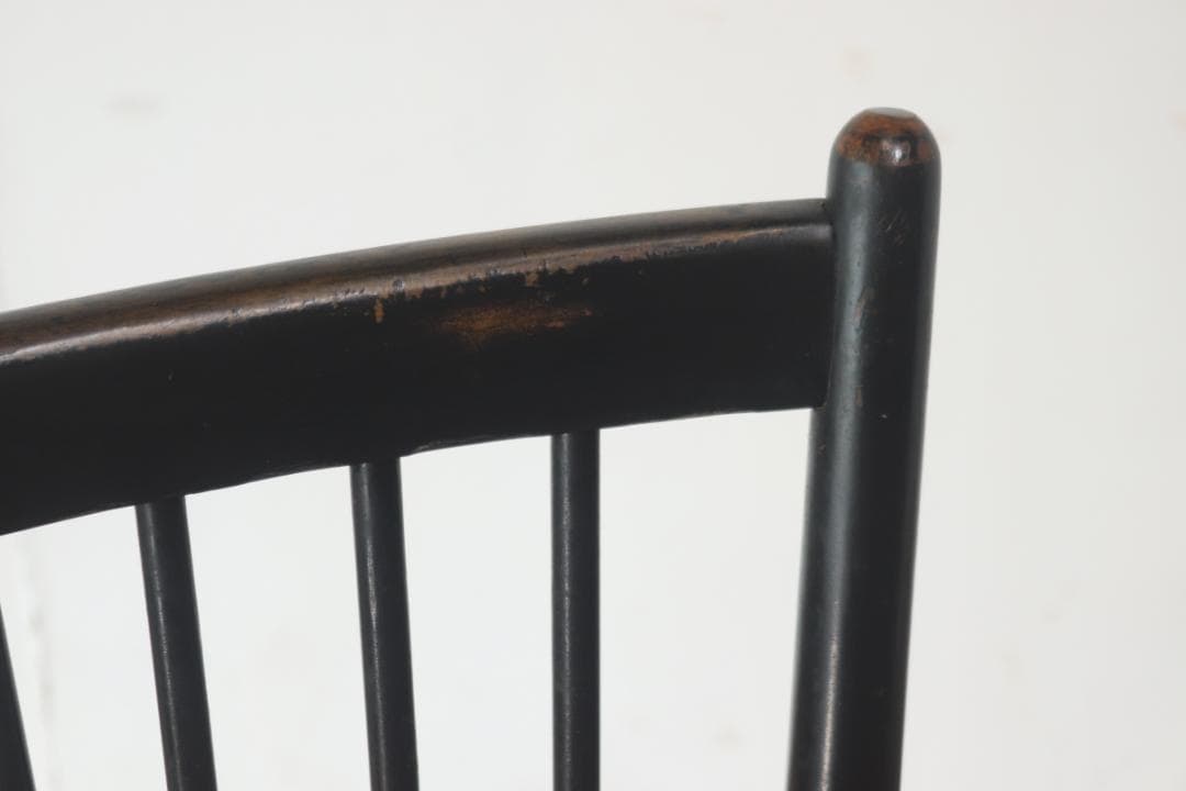 レトロ ダイニングチェア 椅子 食堂 木製 合皮 レザー 赤 松田家具 1