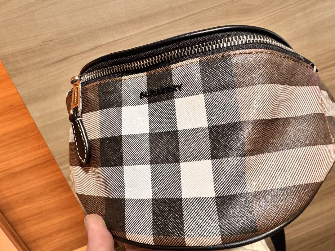 BURBERRY ボディバッグ・ウエストポーチ チェック柄