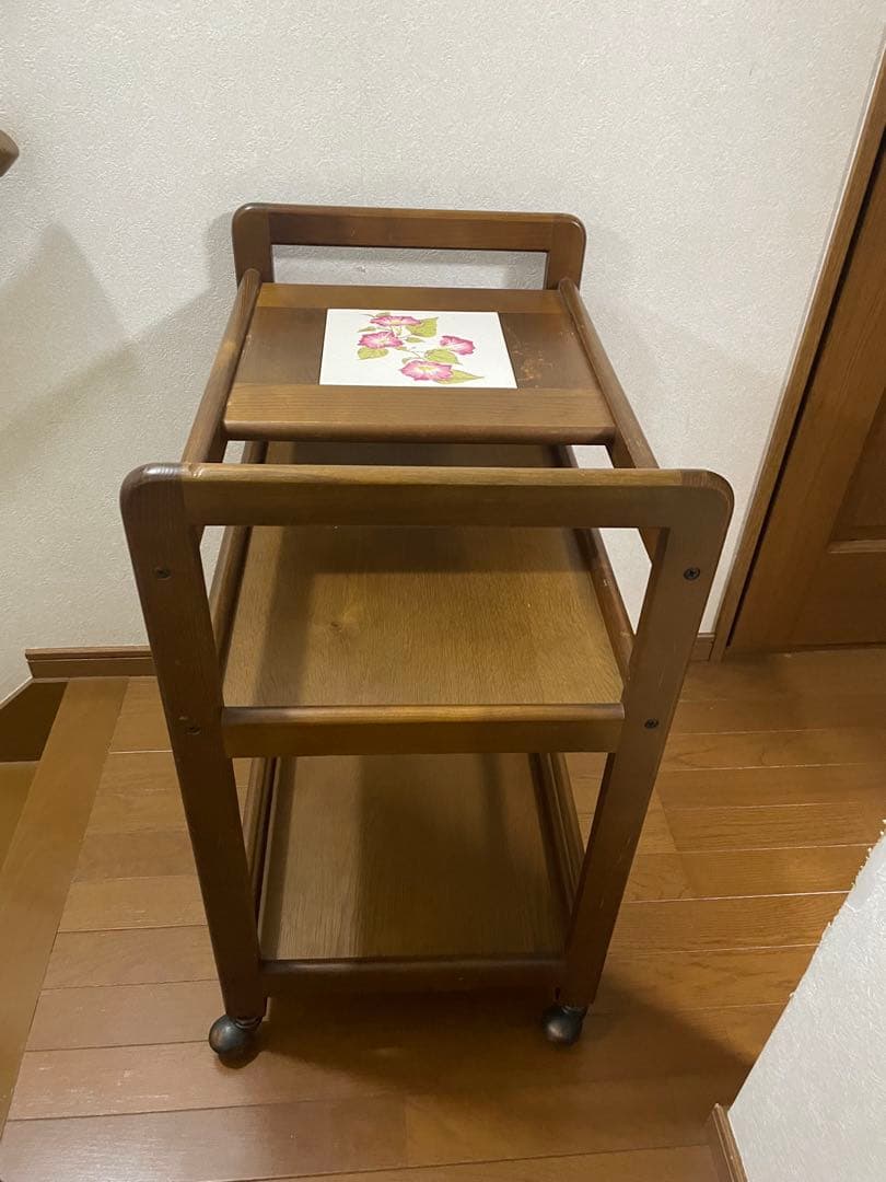 木製3段キッチンワゴン フラワー装飾付き
