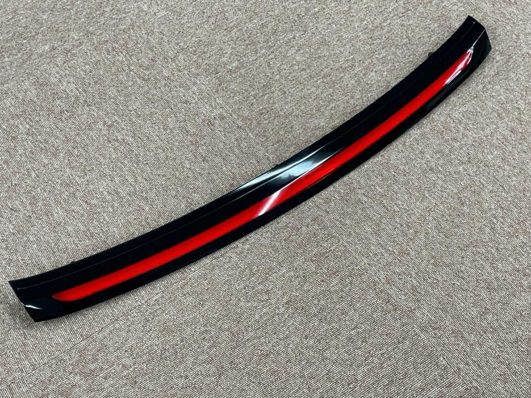 かんちゃん純正塗装80ハリアーZ新品ハイマウント付 ルーフスポイラPLWH 80系 ハリアー Zグレード 純正 ハイマウントストップランプ