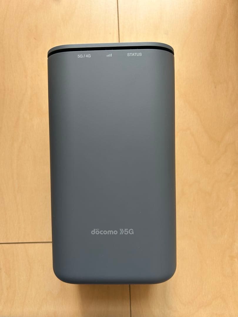 docomo ホームルーター　HR01