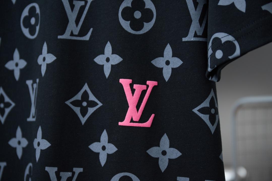 Louis Vuitton ロゴTシャツ L 498 - メルカリ