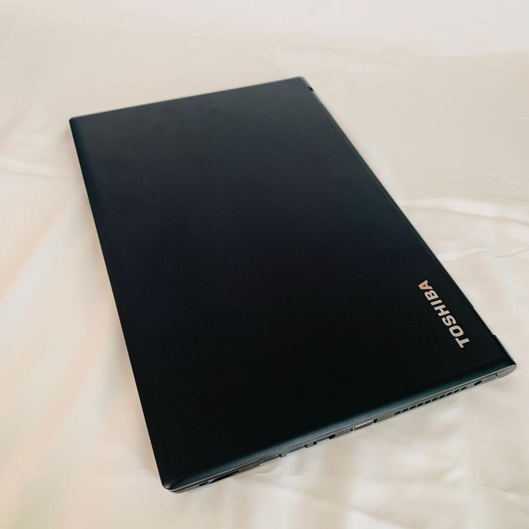 T01C【美品】薄型Core-i5第6世代/16GB/SSD512GB g