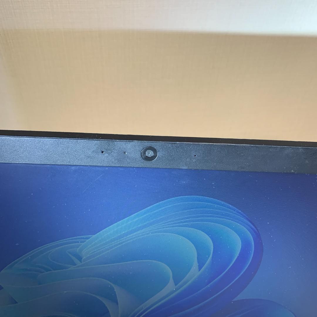 T01C【美品】薄型Core-i5第6世代/16GB/SSD512GB g