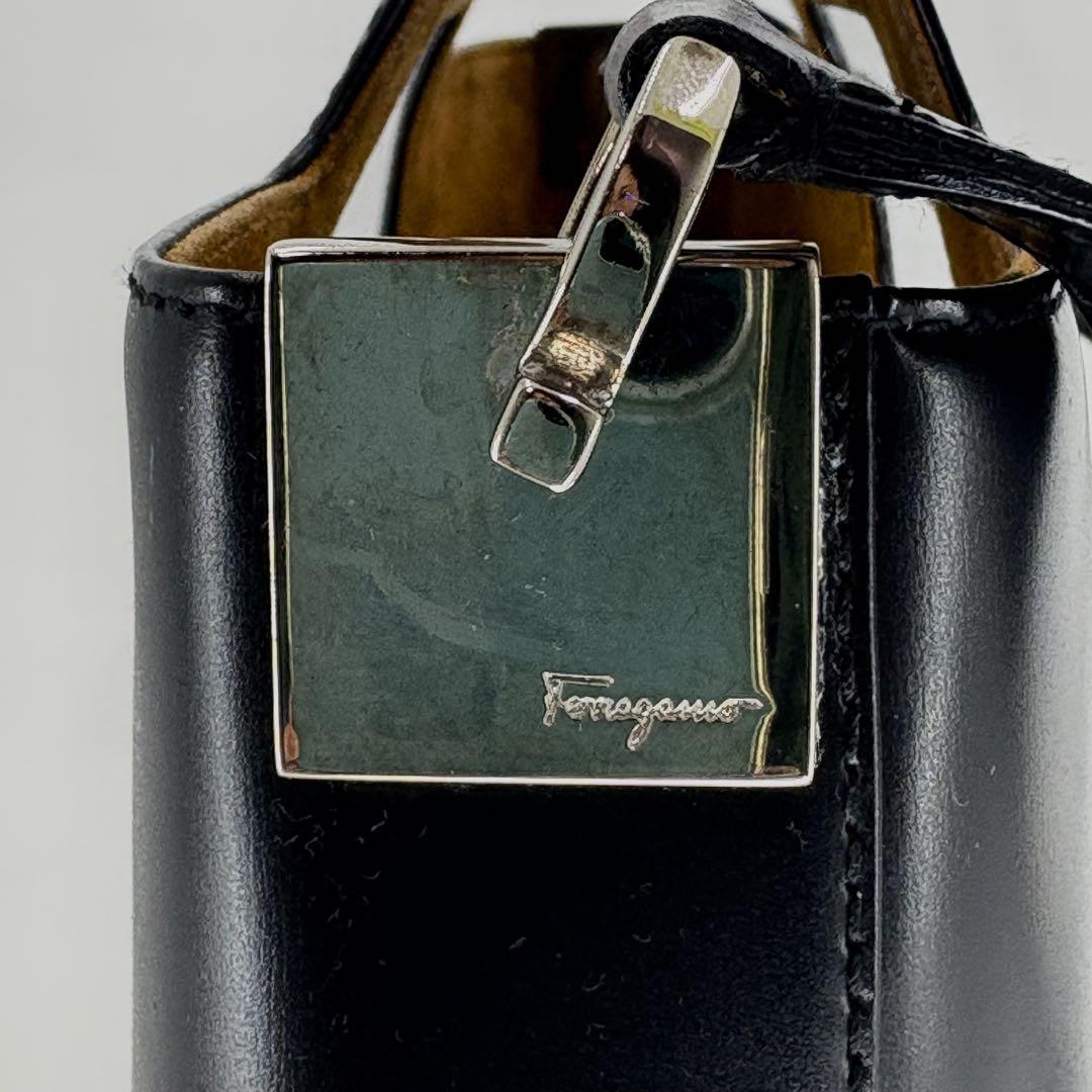 【Salvatore Ferragamo】サルヴァトーレフェラガモ　2way　黒
