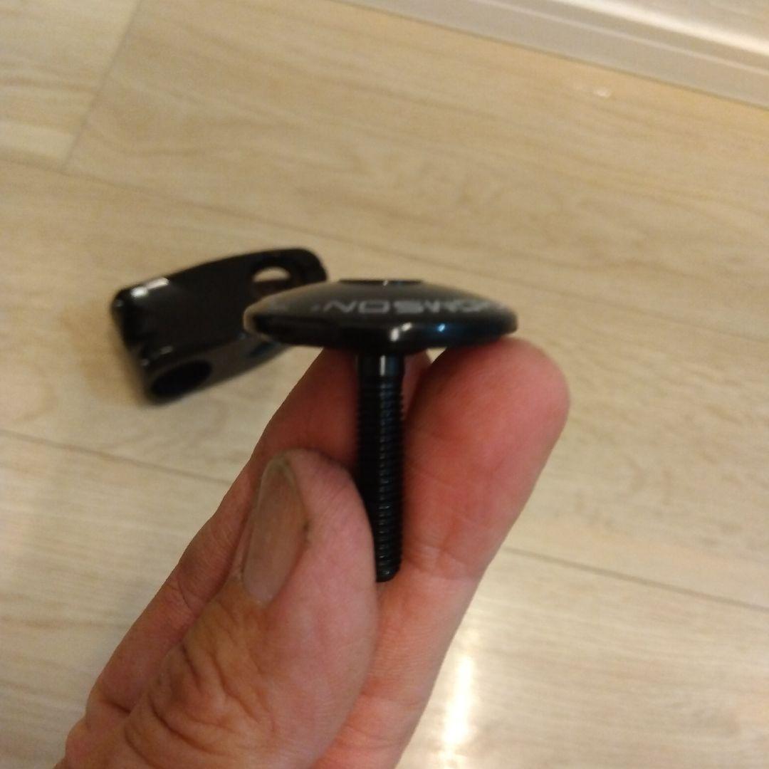 THOMSON Elite X4ステム 31.8mm &キャップ THOMSON Elite X4ステム 31.8mm &キャップ