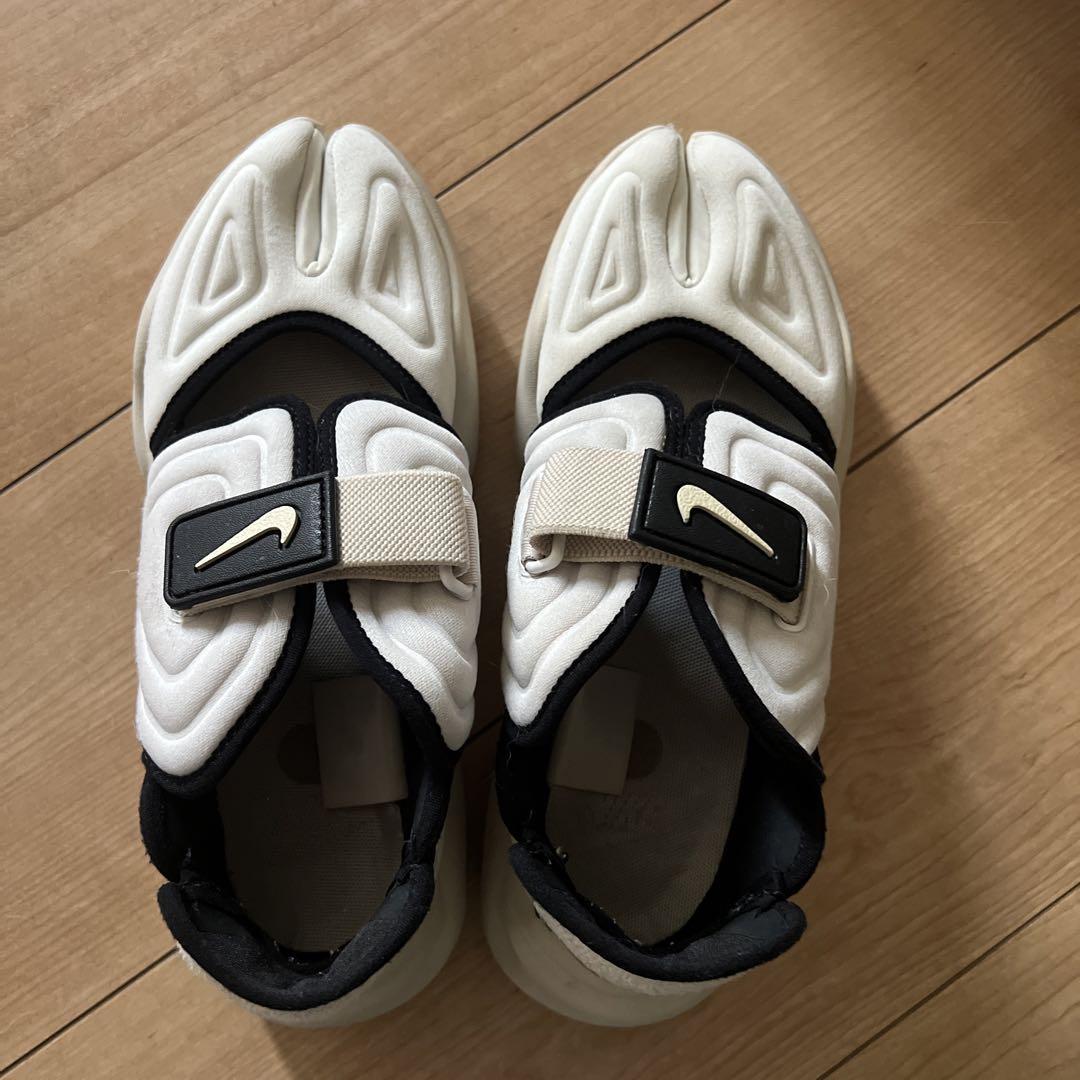 NIKE WMNS AQUA RIFT  サンダル BQ4797-100