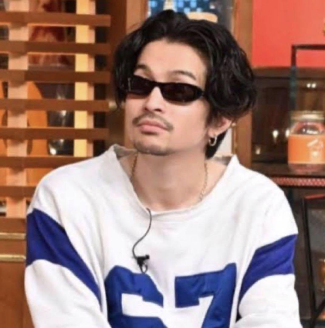 常田着用似　NUEF ブラック サングラス ケース付き