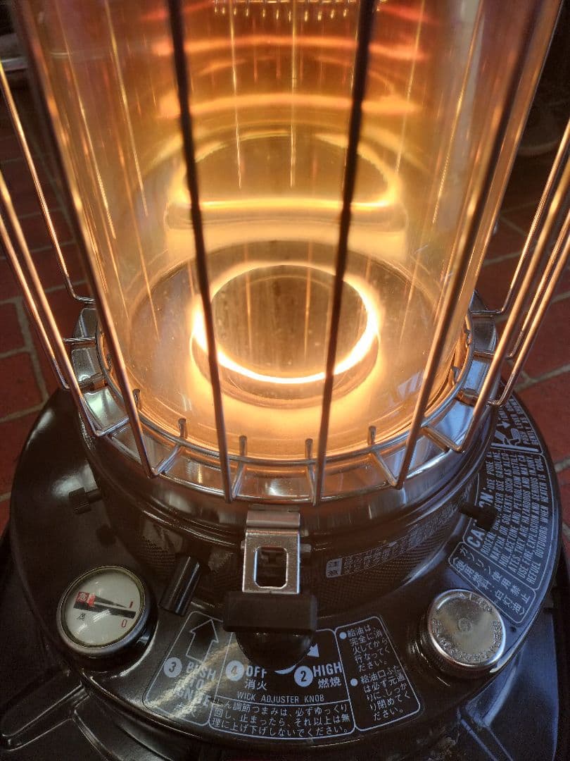 トヨトミ RAINBOW U.S.A. RB-2 石油ストーブ レトロ ブラウン トヨトミ RAINBOW U.S.A. RB-2 石油ストーブ レトロ ブラウン