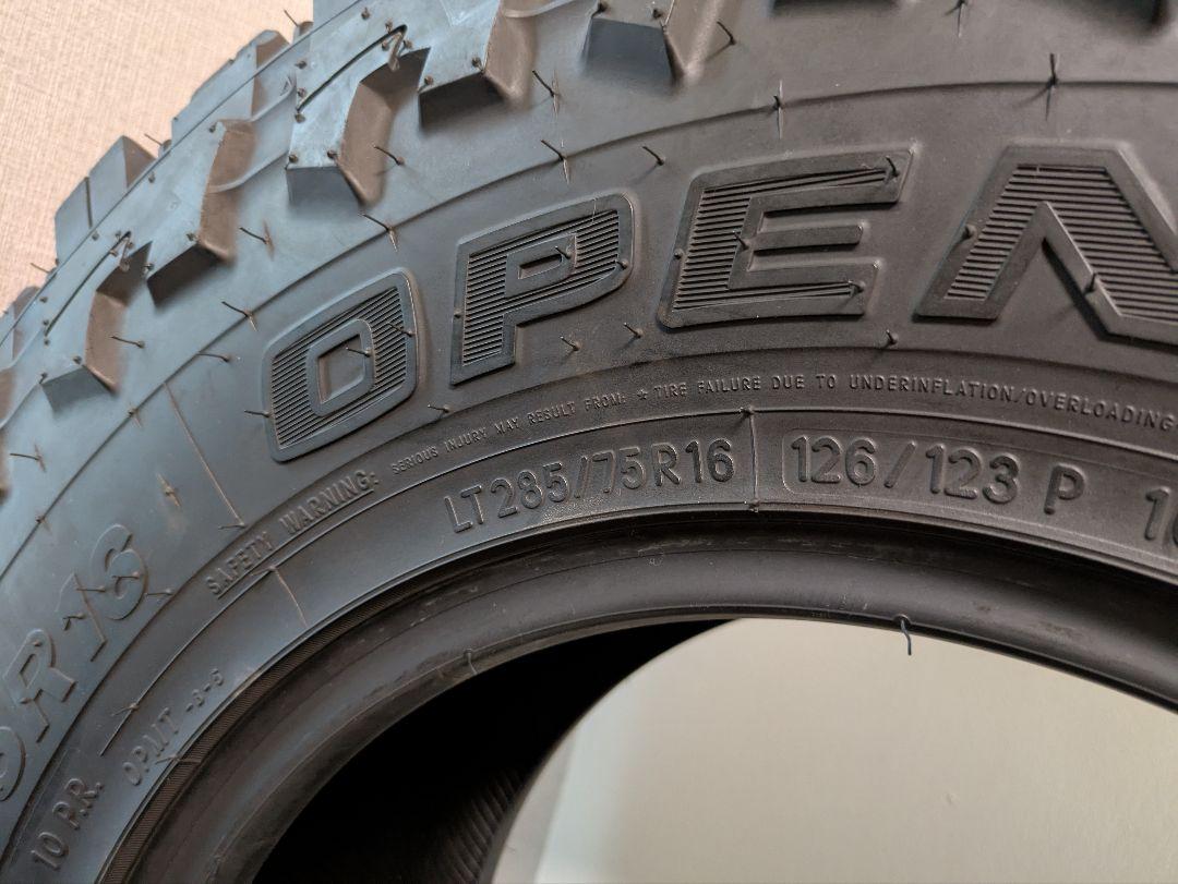 タイヤ・ホイール OPEN COUNTRY MT285/75R16