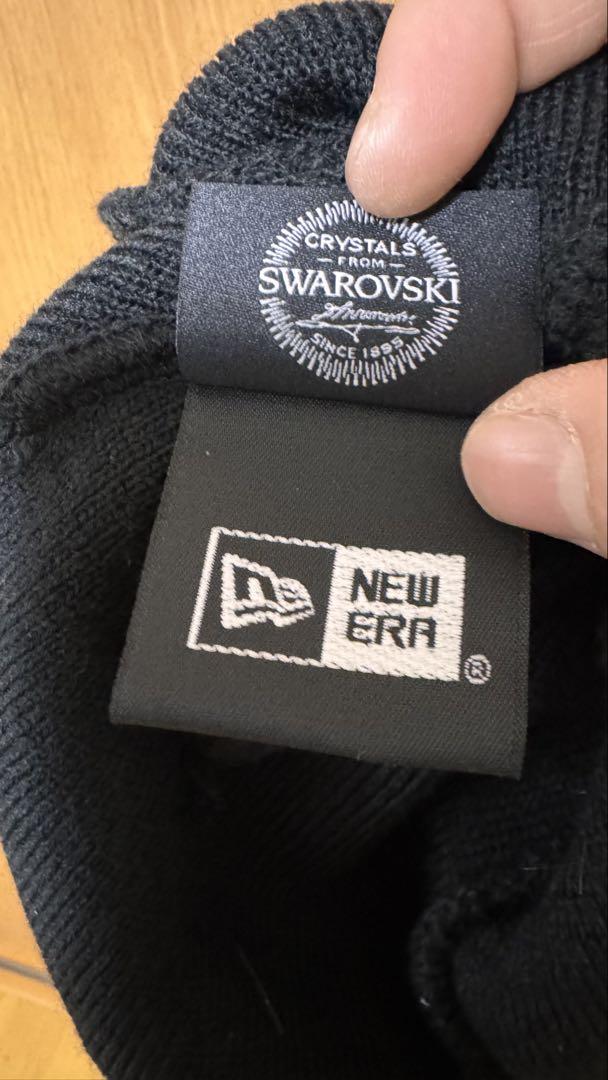 Supreme New Era® Swarovski® S LogoBeanie