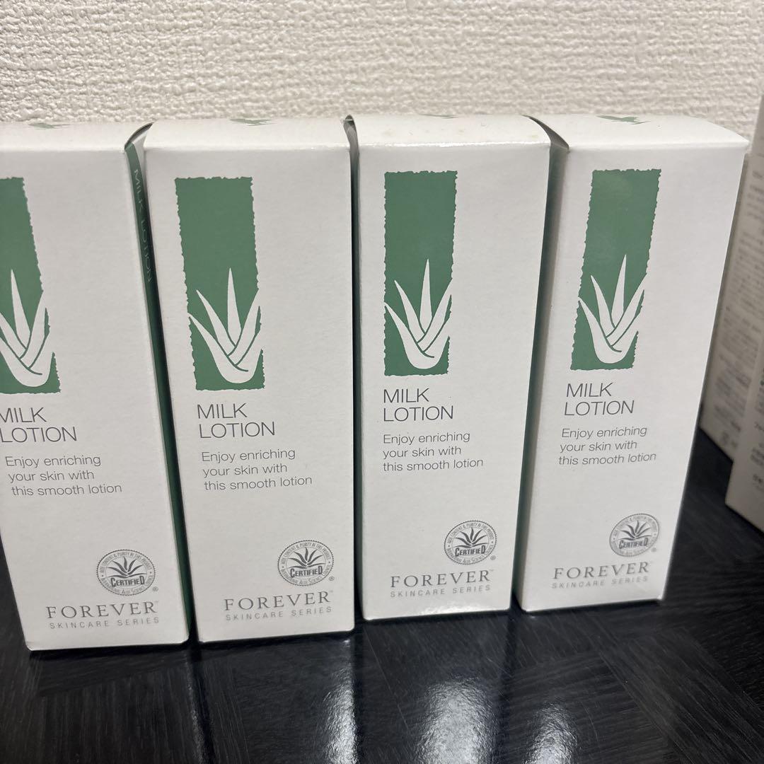 フォーエバー ミルクローション ［乳液・さっぱりタイプ］ 4点セット乳液・ミルク