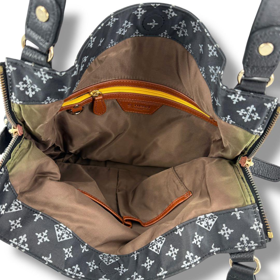 《美品》russet ラシット ショルダーバック レザー ナイロン 肩掛け 通勤