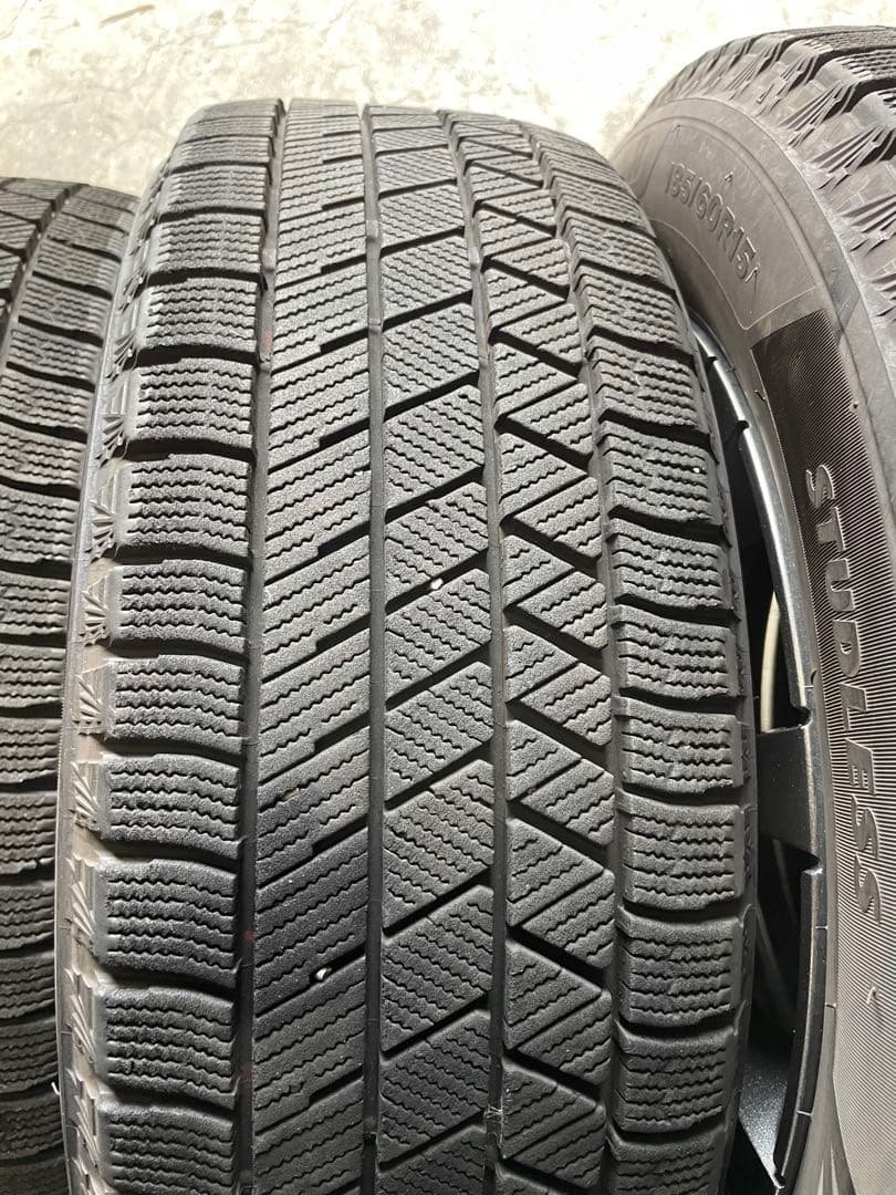 アクア ヴィッツ フィット スイフト フィールダー ラクティス185 60R15目立った傷や汚れなし BRIGHTFACE_UK