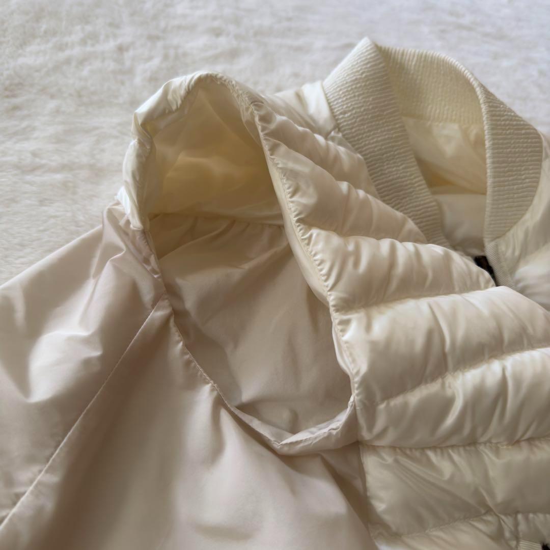 MONCLER ARLETTE GILET ジレ ベスト フレア ホワイト - メルカリ