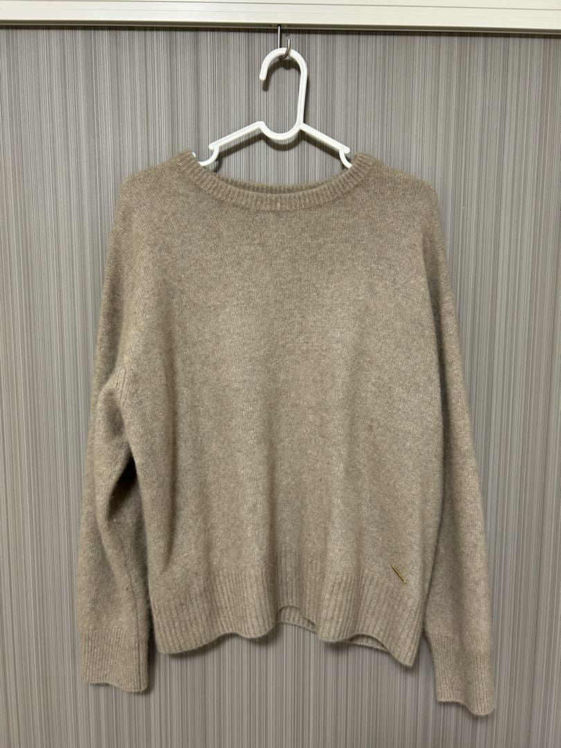 アリシアスタン　トップス