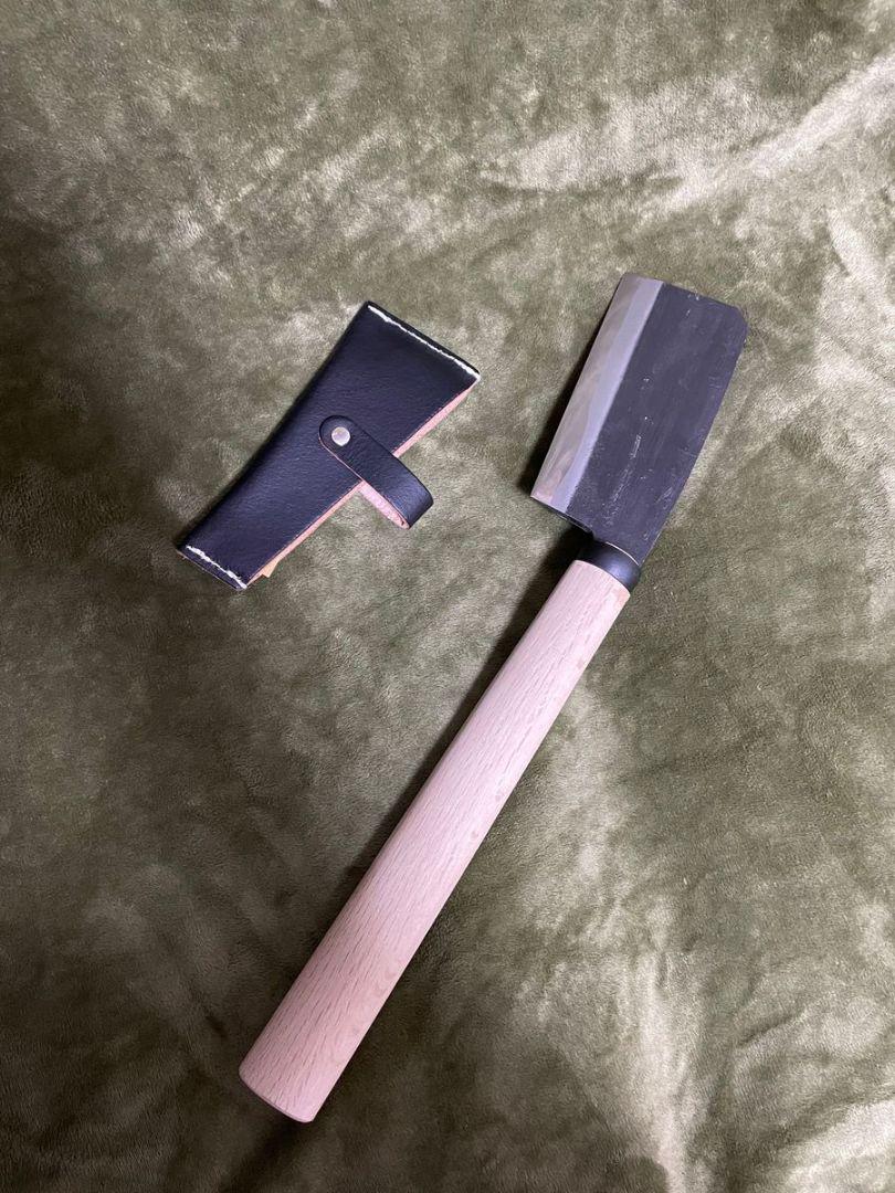 キャンプ　アウトドア　ブッシュクラフト