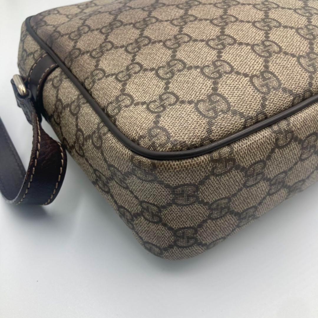 美品 GUCCI グッチ ショルダーバッグ PVC 美品 GUCCI グッチ ショルダーバッグ PVC