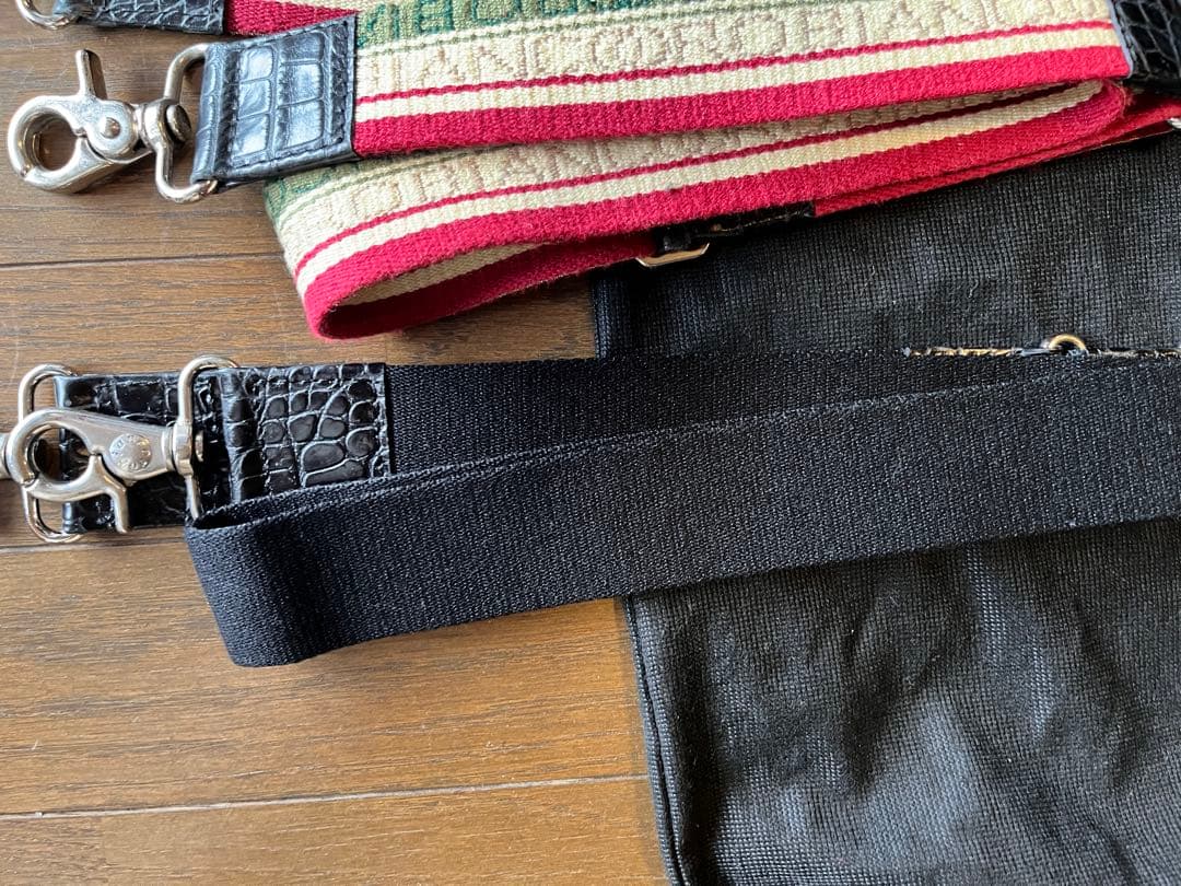 Orciani 黒 レザー ショルダーバッグ Orciani 黒 レザー ショルダーバッグ