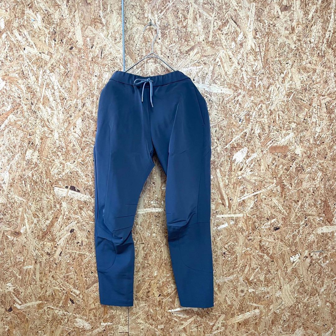 ATTACHMENT テーパードパンツ ウエストゴム 日本製 グレー メンズ