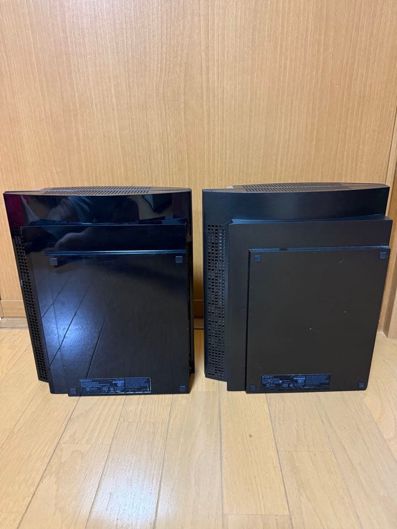 PlayStation 3 本体 ブラック AVケーブル付き PlayStation 3 本体 ブラック AVケーブル付き