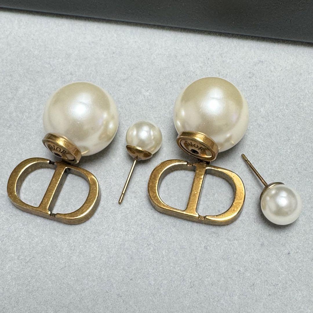 美品✨ Dior TRIBALES CDロゴ パール ピアス 両耳用 ゴールド