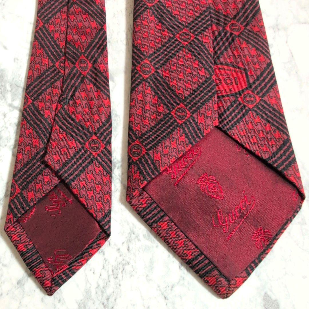 【極美品】GUCCI ネクタイ インターロッキング 総柄