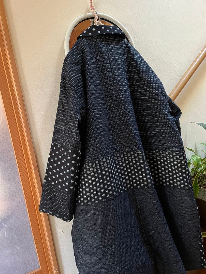 古布リメイク 雪ん子 書生絣 亀甲 かすりコート 大島紬裏地 ハンドメイド 古布リメイク 雪ん子 書生絣 亀甲 かすりコート 大島紬裏地 ハンドメイド