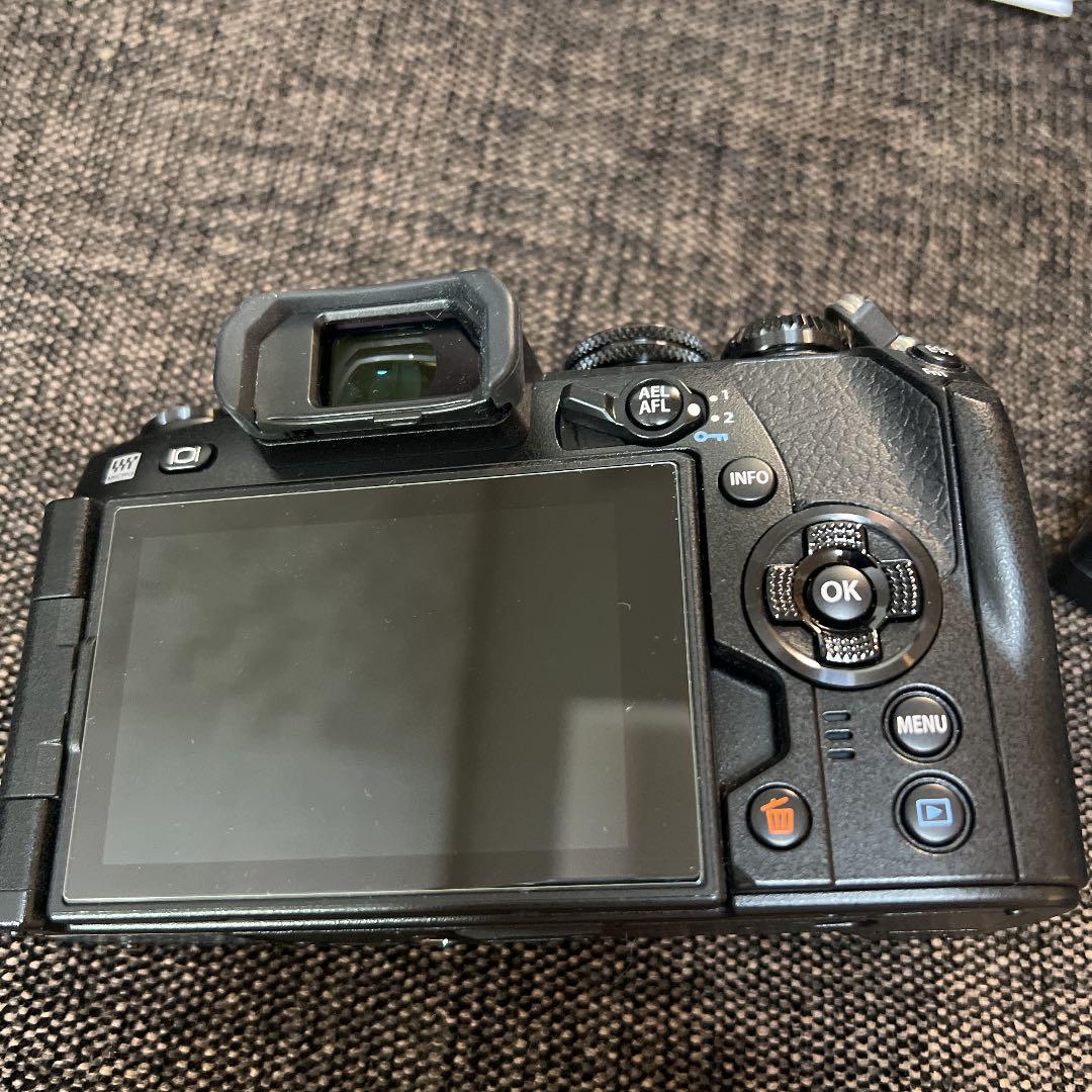 在庫あ通販 OLYMPUS Mark 2 美品 wbkCg-m91155112902 OM−D E−M1 日本製人気