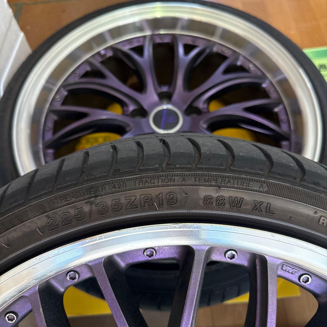 タイヤ付き目立った傷や汚れなし