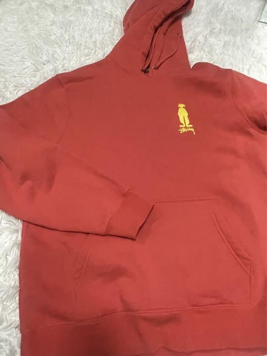 STUSSYのパーカー