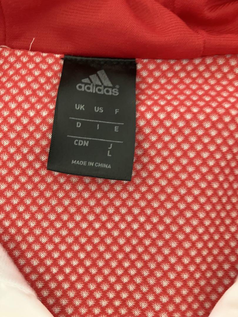adidas スポーツウェア　上下
