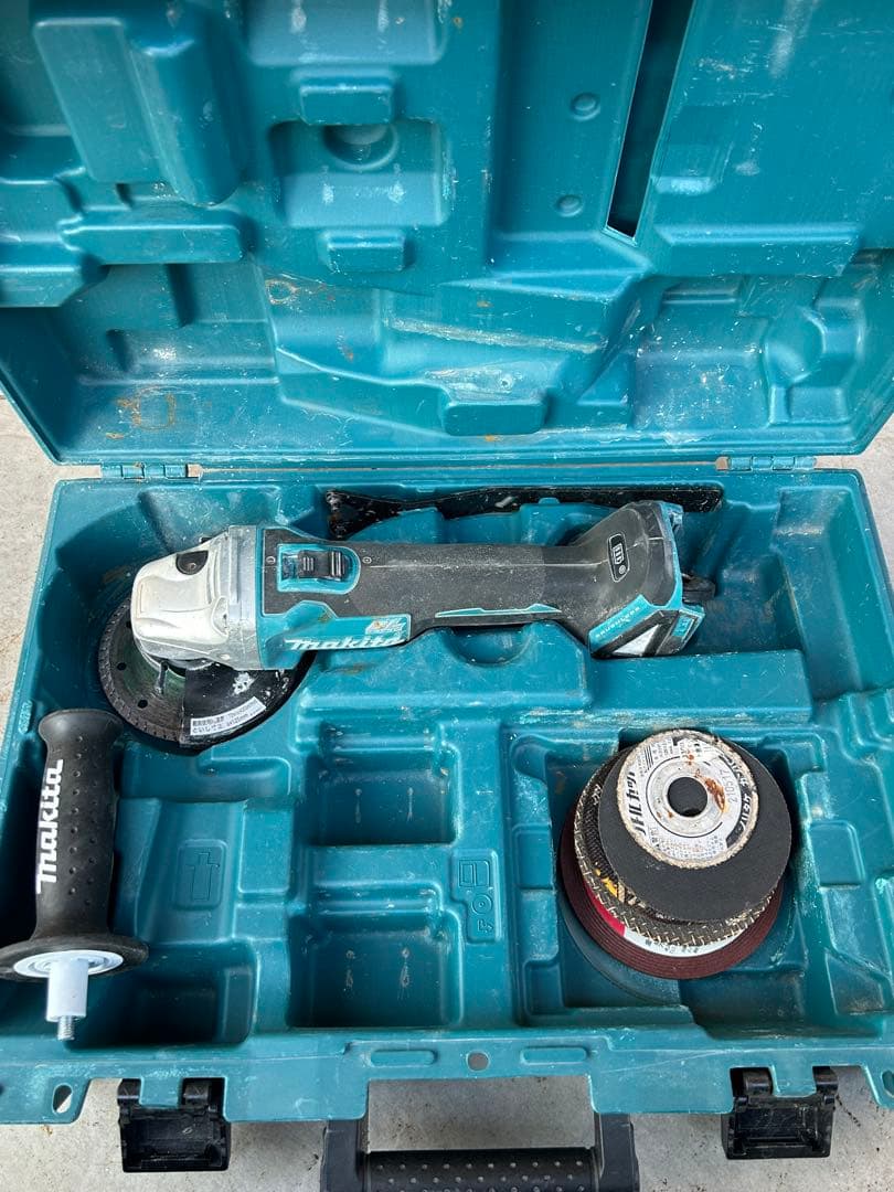Makita GA504DN グラインダー 125mm