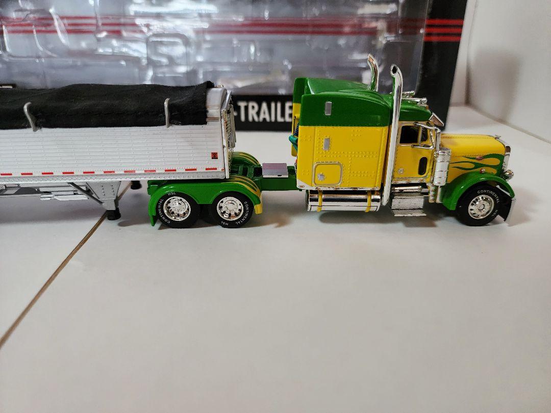 DCP ダイキャストプロモーション 1/64 PETERBILT 389