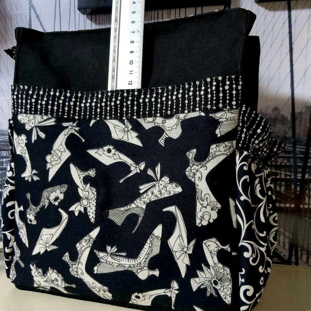 ロラライハリス　ハンドメイド　ショルダーバック