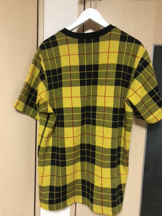 supreme タータンチェック柄Tシャツ - メルカリ