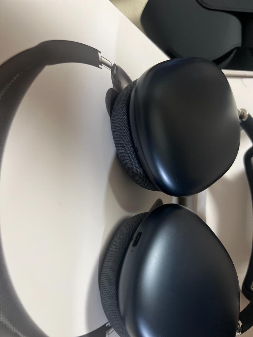 AirPods Max 第2世代ミッドナイト