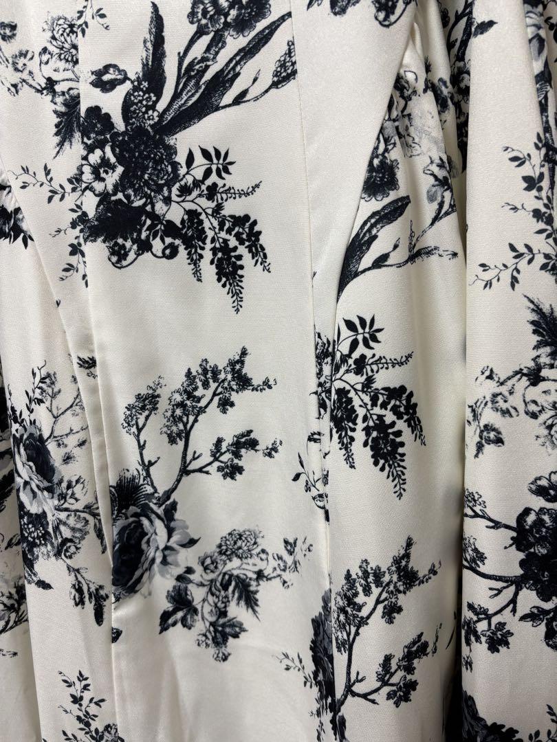 ワンピース Herlipto Secret Garden Midi Dress M