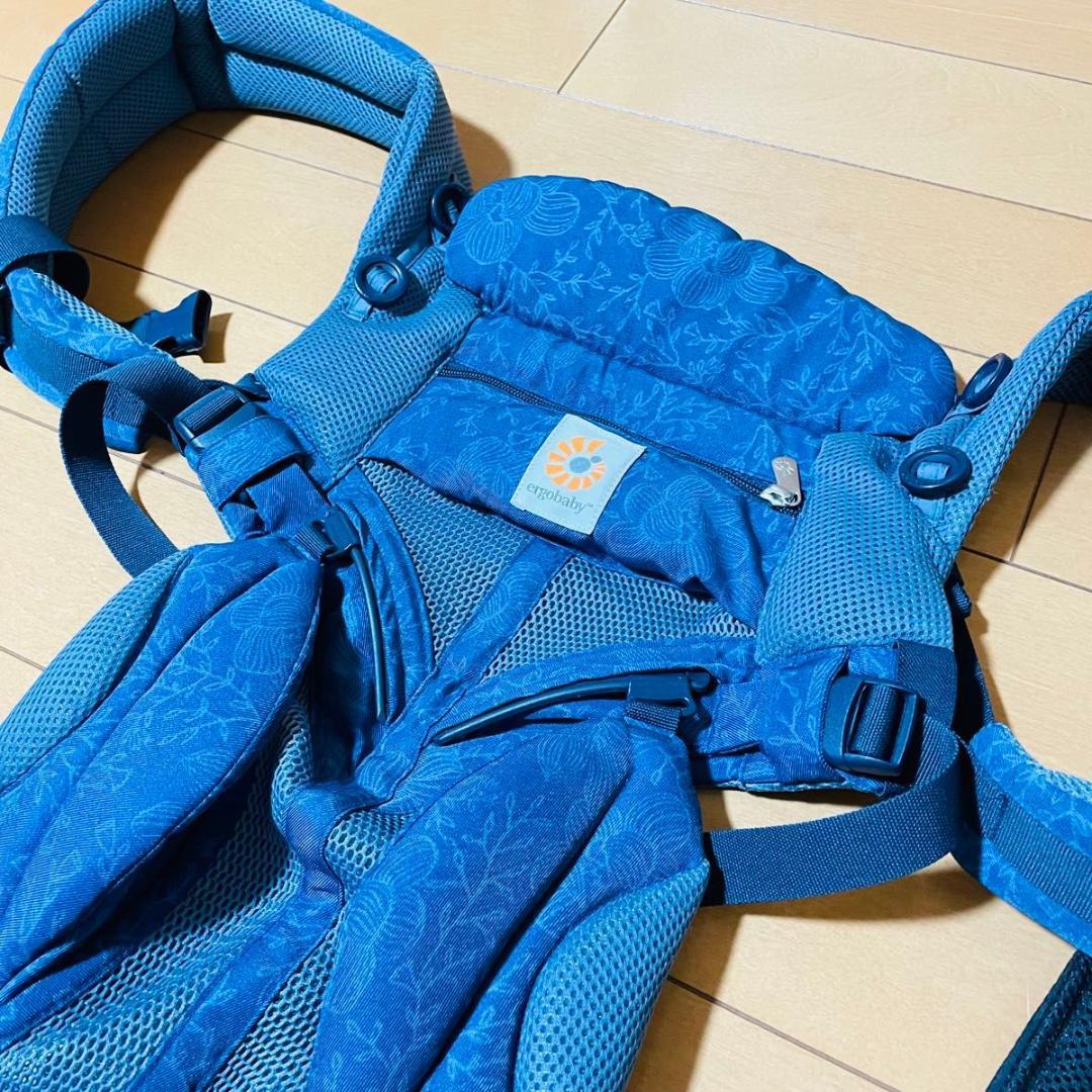 【新品同様品】ergobaby OMNI 360 BLUE BLOOMS