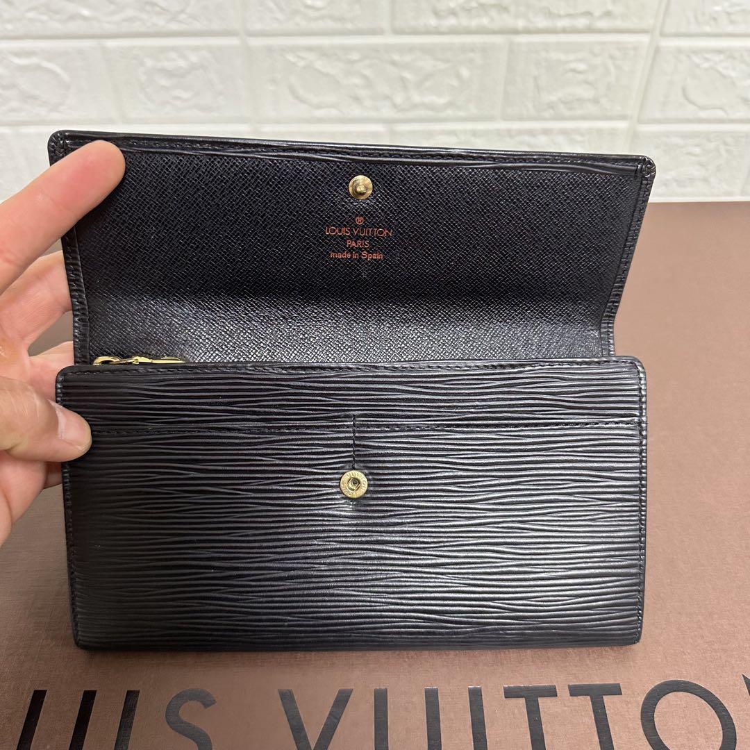 Louis Vuitton エピレザー ブラック長財布 Louis Vuitton エピレザー ブラック長財布 - メルカリ