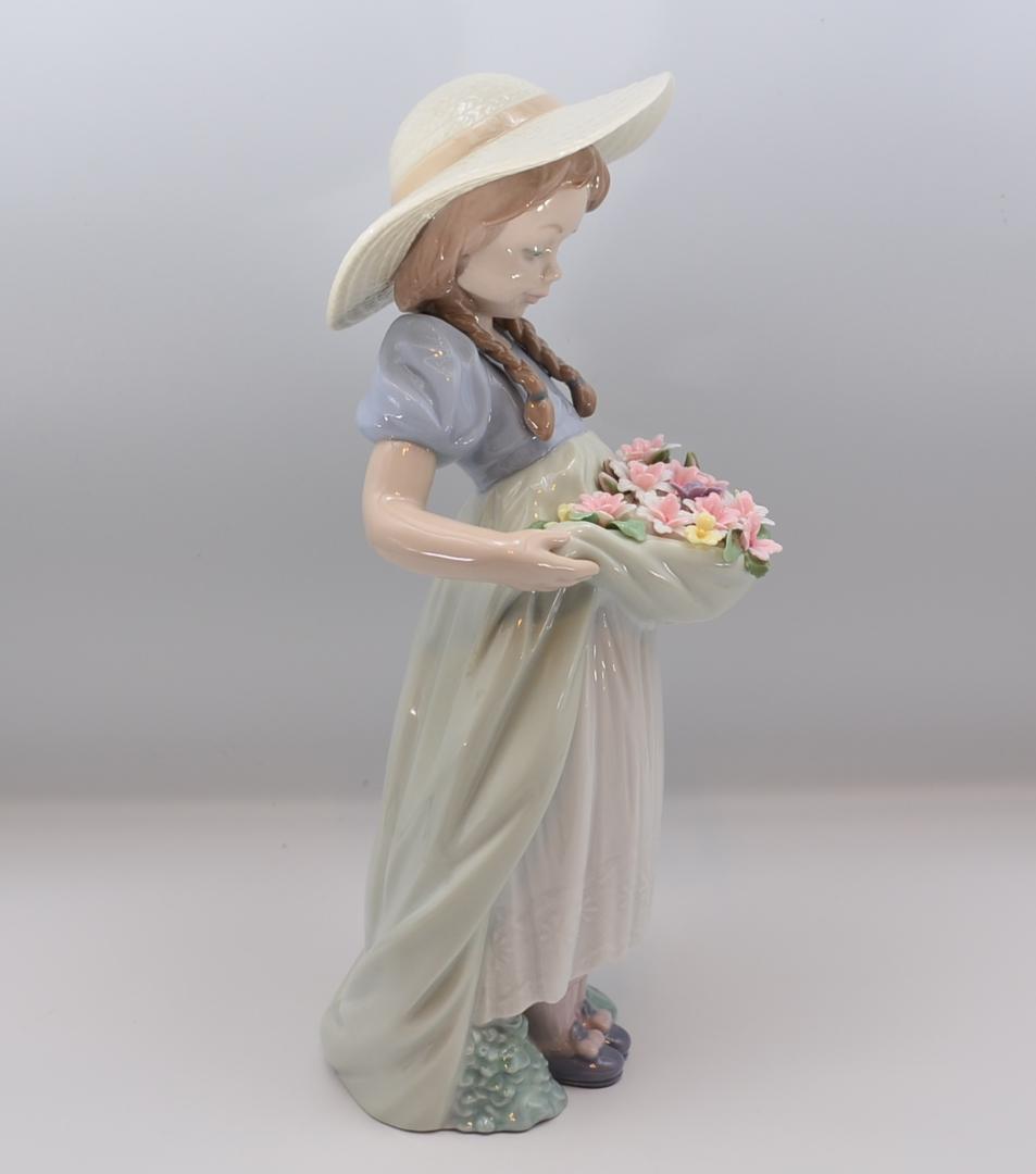 お花がいっぱい　＃6756　★リヤドロ　スペイン　ポーセリン　光沢仕上げ　箱付き