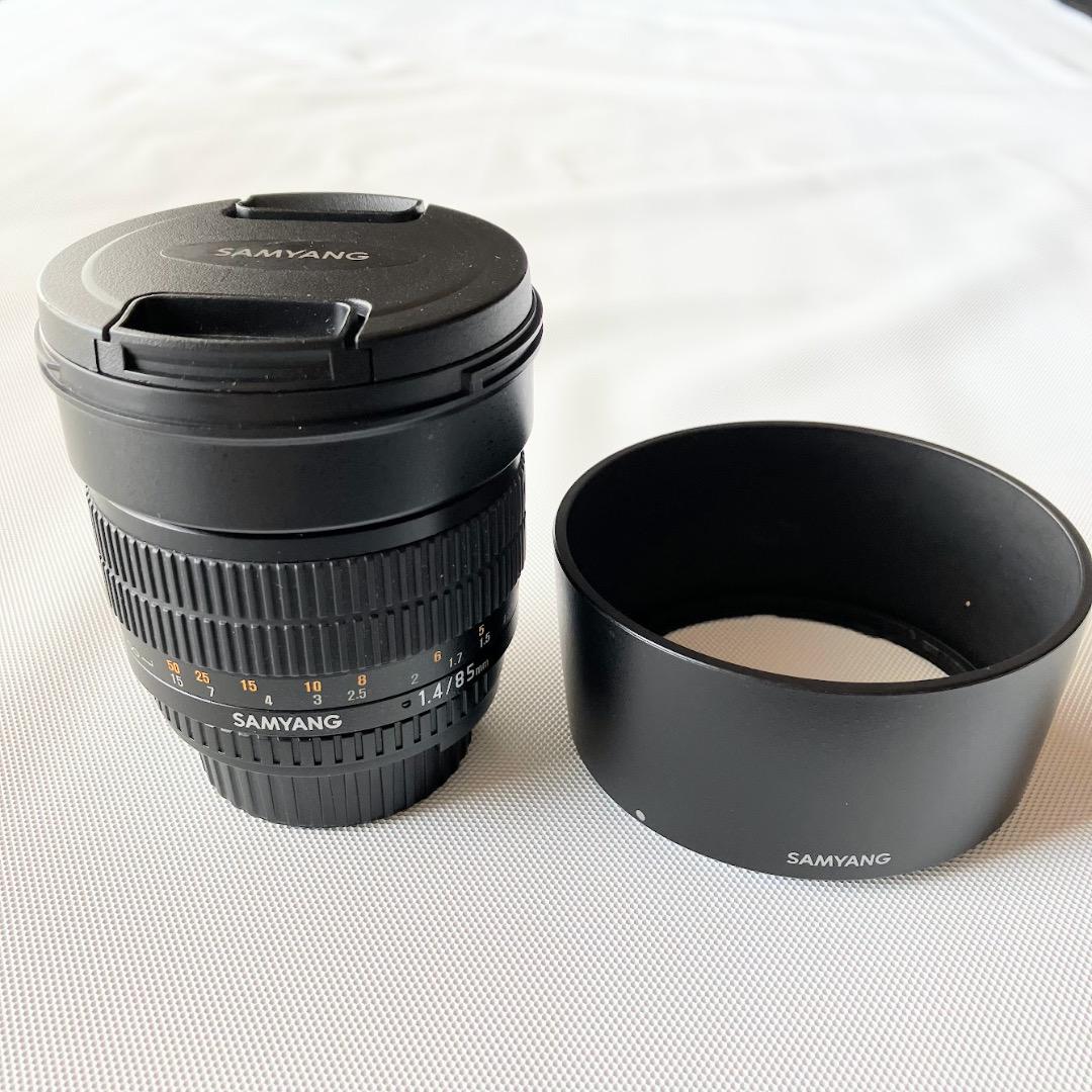 サムヤン samyang 85mm f1.4 ニコンF MF サムヤン samyang 85mm f1.4 ニコンF MF