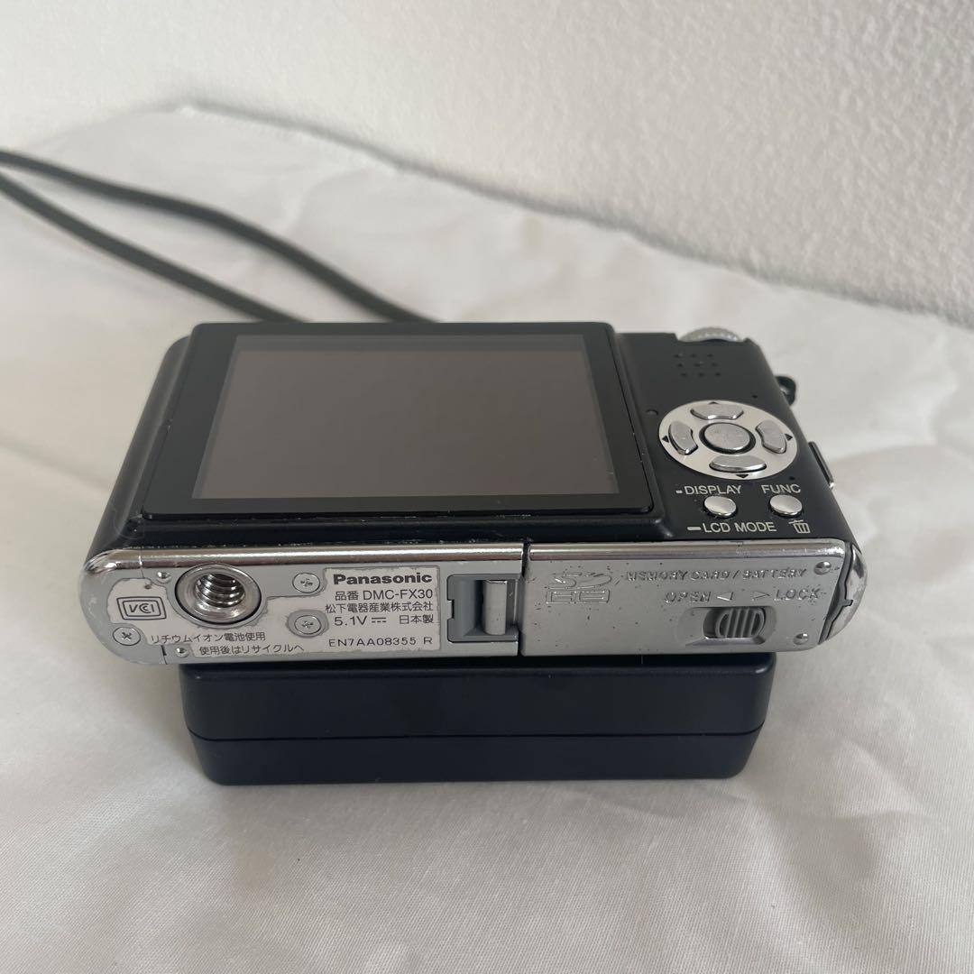 わーみ Panasonic LUMIX DMC-FX30