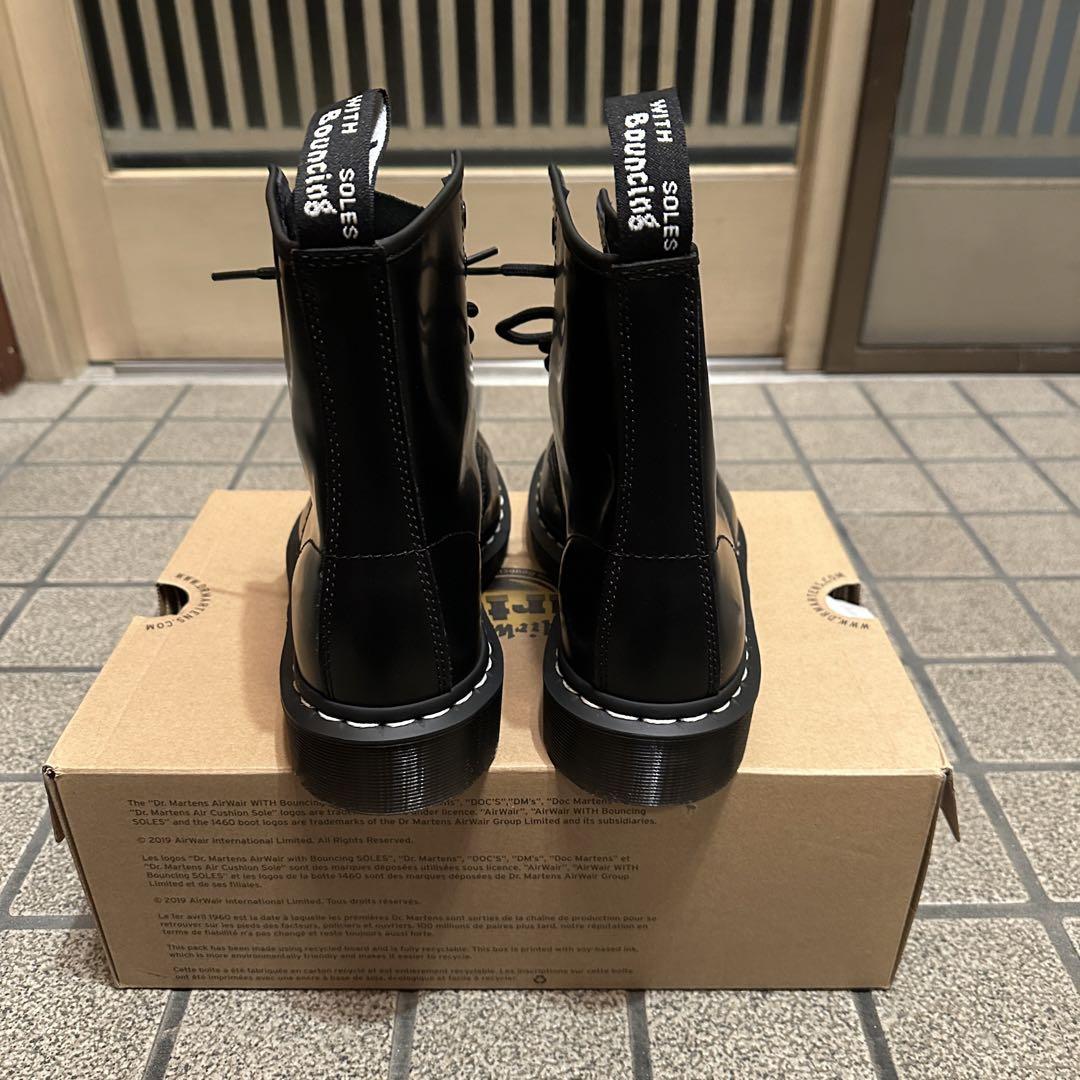1460 WHITE WELT 8 ホール ブーツ