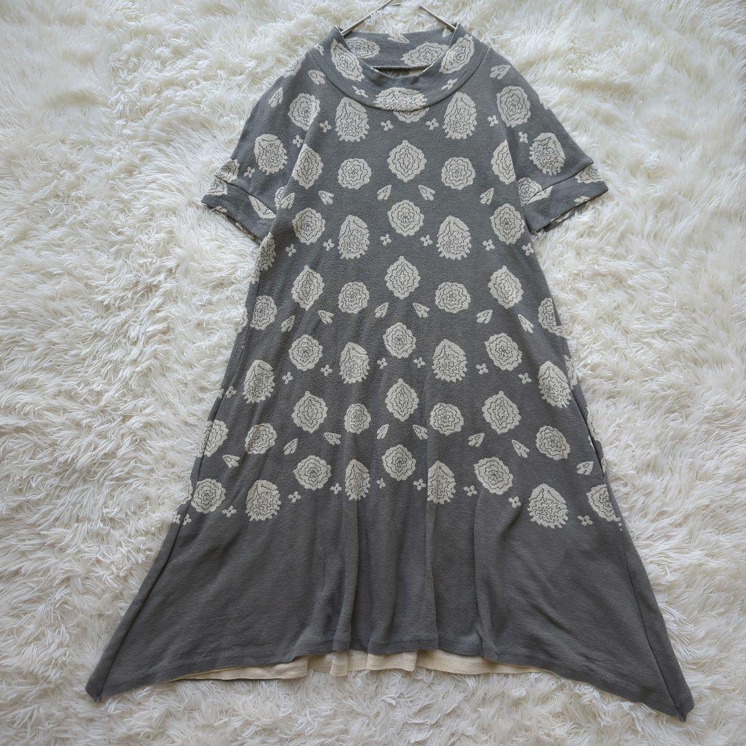 美品✨HaaT イッセイミヤケ フラワージャガードジャージーワンピース 半袖