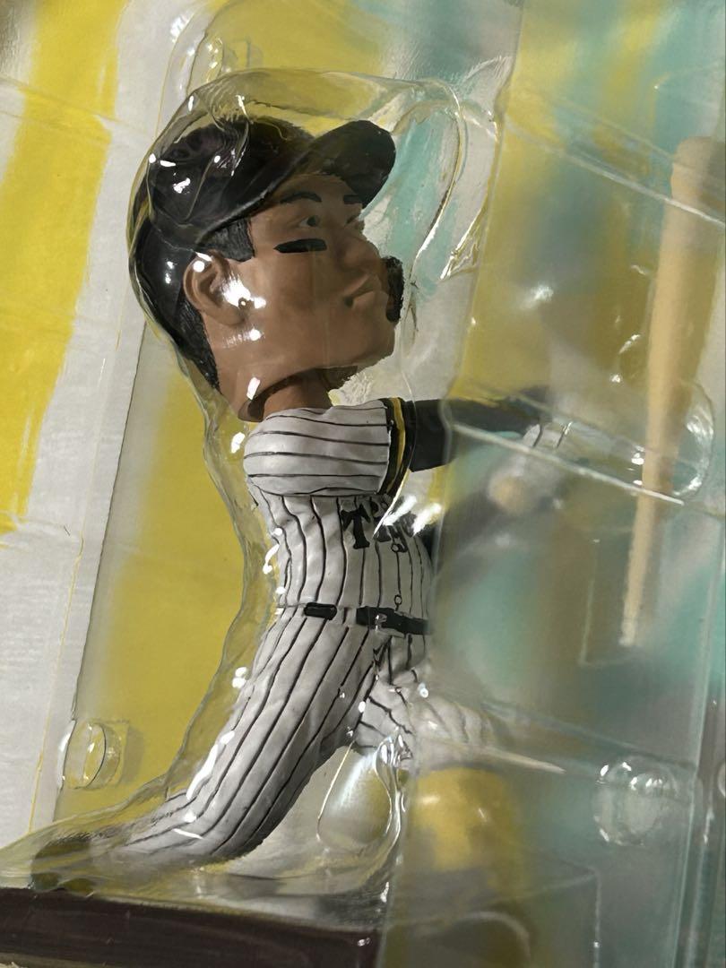 阪神タイガース 森下翔太選手2025年ボブルヘッドフィギュア２個